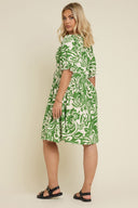 שמלה במידות גדולות עם דוגמת פרחים צווארון מכיווץ מיני 304112