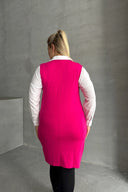 קרדיגן במידות גדולות ללא שרוולים עם כפתורים מראה כיס 300861