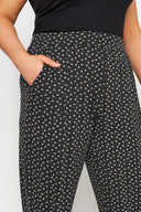 מכנסיים במידות גדולות גומי בשוליים ובמותן עם כיסים דק 302588