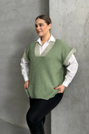 סוודר במידות גדולות צווארון V שרוול קצר טריקו 302136