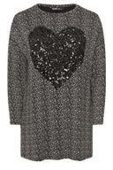 חולצה במידות גדולות שסעים בצדדים נקודות פאייטים שרוול ארוך צווארון עגול 322269