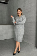 שמלה במידות גדולות צווארון V שרוול ארוך סרוגה 302335