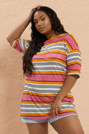 טישירט במידות גדולות דוגמת פסים שסעים בצדדים 303505