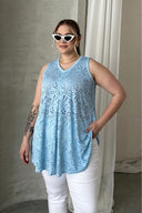 חולצה במידות גדולות צווארון V חולצה ללא שרוולים פרטי תחרה ללא בטנה 302965