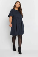 שמלה במידות גדולות צווארון עגול שרוול קצר פרפר מותן אלסטית מיני 303646