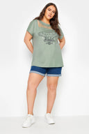 טישירט במידות גדולות שרוול קצר צווארון עגול עם הדפס פרטי קרעים 321750