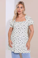 חולצה במידות גדולות דוגמת פרחים צווארון מרובע שרוולים עם פרנזים 322661