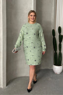 שמלה במידות גדולות שרוול ארוך צווארון עגול דוגמת כוכבים מיני 84-158