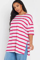 טישירט במידות גדולות צווארון עגול קצר דוגמת פסים שסעים בצדדים 303945