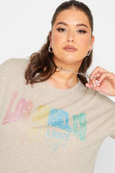 טישירט במידות גדולות צווארון עגול שרוול קצר שסעים בצדדים עם הדפס 302202