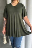 חולצה במידות גדולות צווארון V ללא הדפס גזרה אסימטרית לייקרה MDL-4