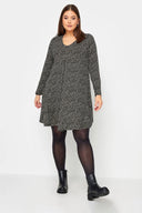 שמלה קצרה  במידות גדולות צווארון V שרוול ארוך עם הדפס 302737