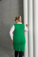 קרדיגן במידות גדולות ללא שרוולים עם כפתורים מראה כיסים 300860