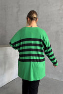 קרדיגן דק במידות גדולות מידי עם שרוולים ארוכים בצירופים 301568