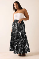 חצאית במידות גדולות דוגמת עלים גומי במותן דגם בשכבות 304235