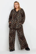 חולצה מכופתרת במידות גדולות שרוול ארוך כפתורים בחזית דוגמת נמר 322258