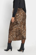 חצאית במידות גדולות מידי גומי במותן דוגמת נמר שסעים בצדדים 303706