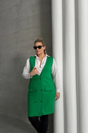 קרדיגן במידות גדולות ללא שרוולים עם כפתורים מראה כיסים 300860