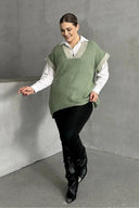 סוודר במידות גדולות צווארון V שרוול קצר טריקו 302136