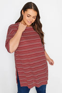 טישירט ארוכה במידות גדולות חצי שרוול צווארון עגול רחב דוגמת פסים שסעים בצדדים 302948