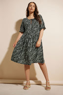 שמלה מיני במידות גדולות פרטי כיווץ עם הדפס 304018