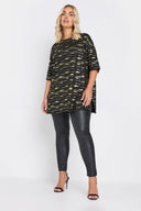 טישירט ארוכה במידות גדולות שרוול קצר צווארון עגול עם הדפס שסעים בצדדים 303664