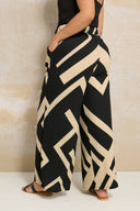 מכנסיים במידות גדולות גומי במותן קרסול רחב שתי כיסים קדמיים 310141