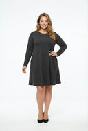 שמלה במידות גדולות שרוול ארוך צווארון עגול עם כיסים בד במרקם מיני 304008