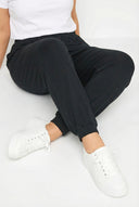 מכנסיים במידות גדולות גומי בשוליים ובמותן עם כיסים דק 143299