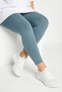 טייץ במידות גדולות צמוד לייקרה סטרץ׳ 143596