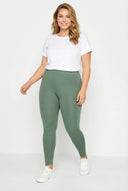 טייץ במידות גדולות צמוד לייקרה סטרץ׳ 143597