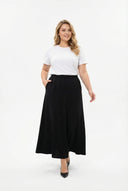 חצאית ארוכה במידות גדולות גומי במותן עם כיסים 160051