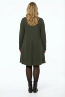 שמלה במידות גדולות שרוול ארוך צווארון עגול רחב (U) עם כיסים מעל הברך 285079