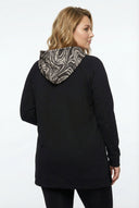 סווטשירט במידות גדולות שרוול ארוך קפוצ׳ון דוגמת שיש עם כיסים 300318