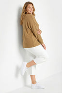 חולצה במידות גדולות עם צווארון עגול ושרוולים ארוכים במרקם רך 301417