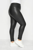 טייץ דמוי עור במידות גדולות בגזרה מודרנית עם גימור מבריק 301851