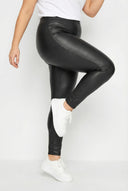 טייץ דמוי עור במידות גדולות בגזרה מודרנית עם גימור מבריק 301851