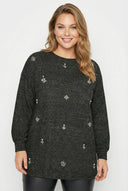 חולצה במידות גדולות עם צווארון עגול שרוולים ארוכים מעוטרת באבנים 302622