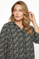 חולצה מכופתרת במידות גדולות דוגמת אבסטרקט כפתורים שרוול ארוך חיתוך ארוך 302650