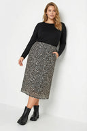 חצאית במידות גדולות דוגמת נמר מידי עם בטנה 302699