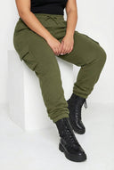 מכנסי ג'וגר במידות גדולות גומי בשוליים פרטי כיסים קארגו 302770