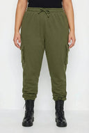 מכנסי ג'וגר במידות גדולות גומי בשוליים פרטי כיסים קארגו 302770