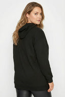 קפוצ׳ון במידות גדולות שרוול ארוך הדפס טקסט בחזית 302835