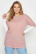 טישירט במידות גדולות צווארון עגול שרוולים דוגמת פסים 303119