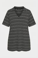 טישירט במידות גדולות צווארון V עם הדפס שרוול קצר 303371