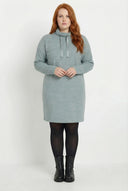 שמלה במידות גדולות שרוול ארוך קפוצ׳ון בד רך 303590