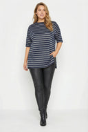 טישירט במידות גדולות צווארון עגול קצר דוגמת פסים מבריקה שסעים בצדדים 303611