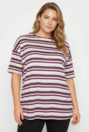 טישירט במידות גדולות שסעים בצדדים שרוול קצר צווארון עגול עם פסים 303668