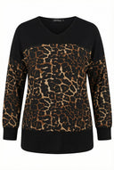 טי־שירט במידות גדולות שרוול ארוך צווארון V דוגמת נמר 303784