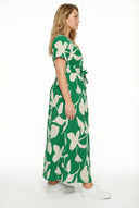 שמלה במידות גדולות צווארון V דוגמת פרחים 304074